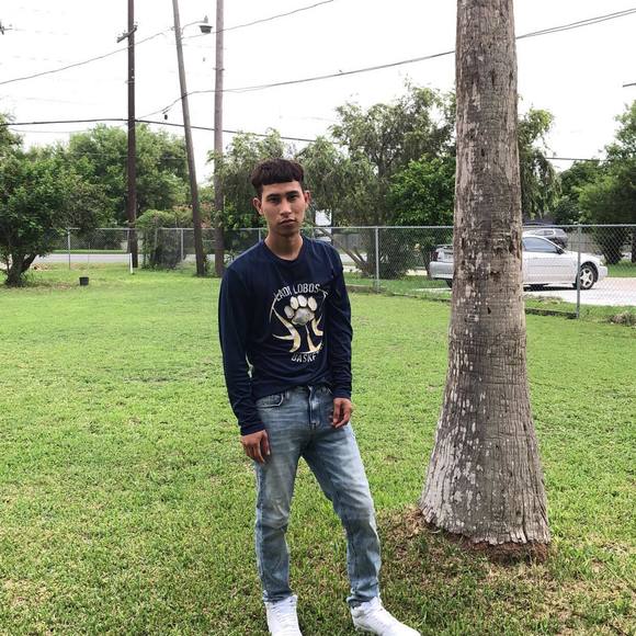 Meet your Posher, Chris - Picture 1 of 1